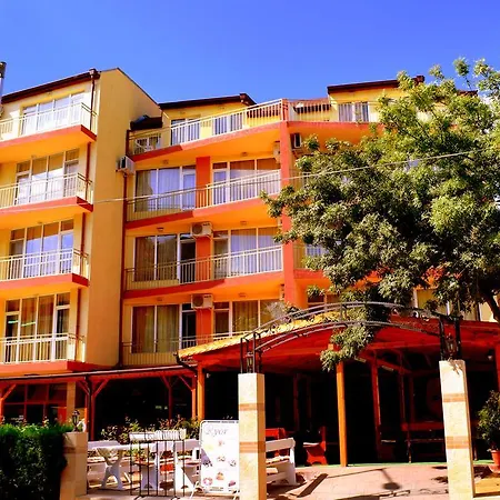 Ryor Hotel 3*