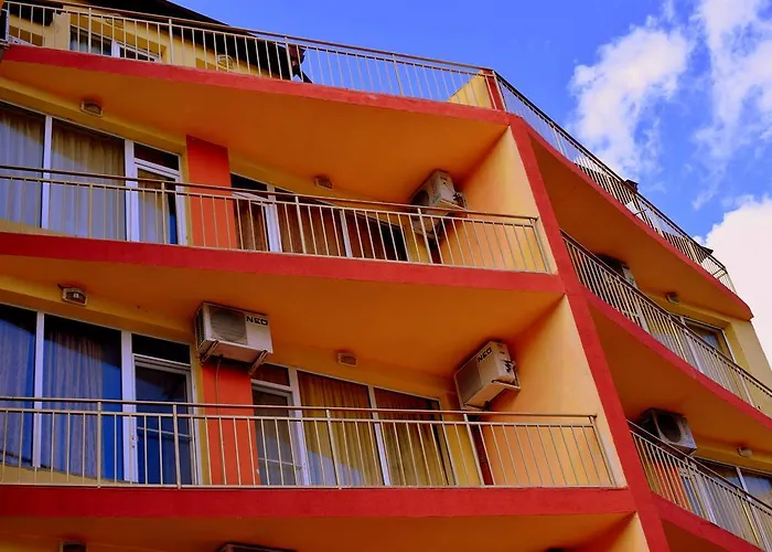 מלון Ryor - Breakfast And Free Parking