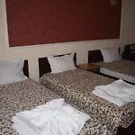 Ryor - Breakfast And Free Parking 3* Солнечный берег