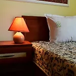 Ryor - Breakfast And Free Parking 3* Солнечный берег